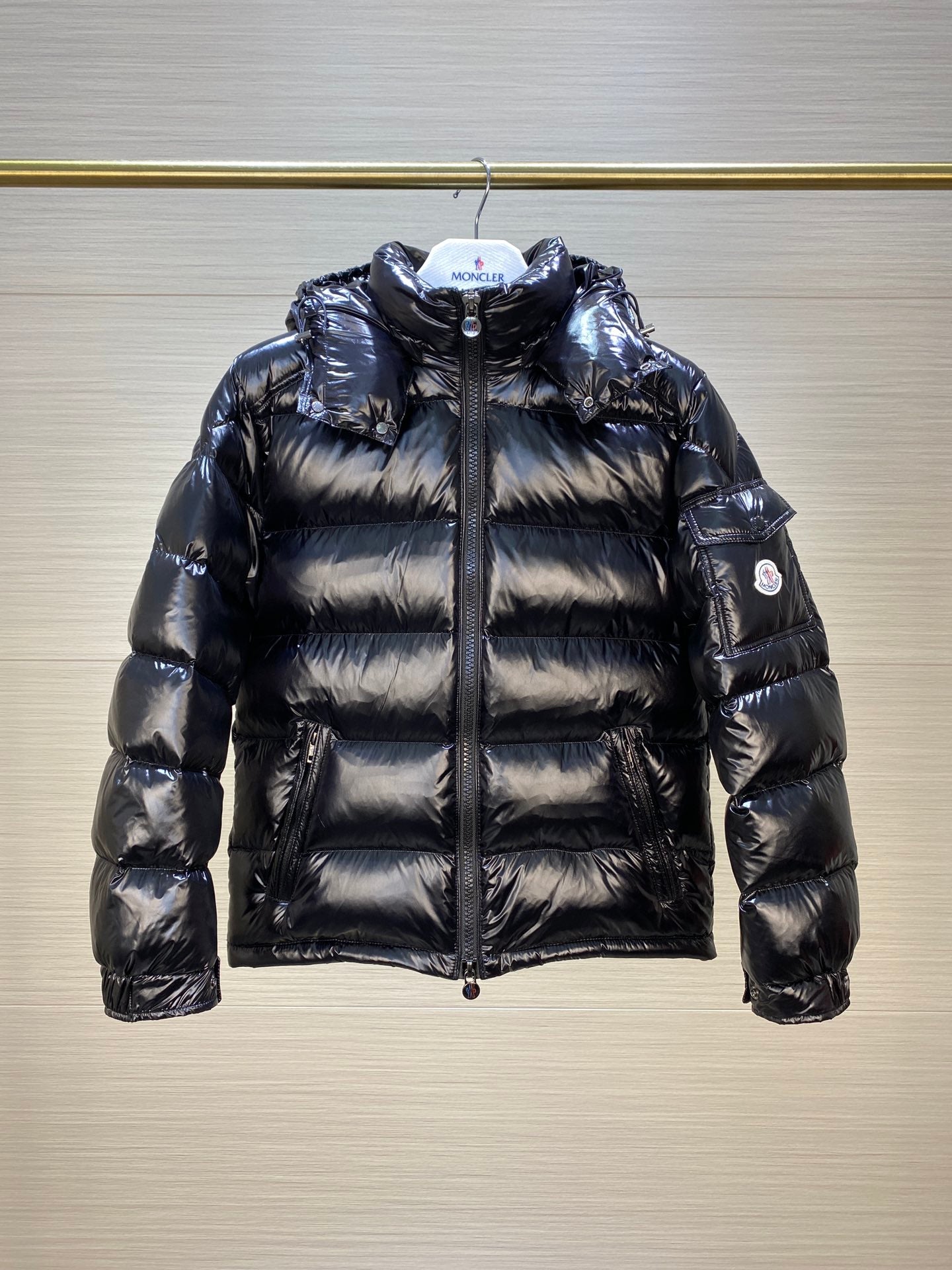 Mens Maya Puffet Jacket - “M*ncler”