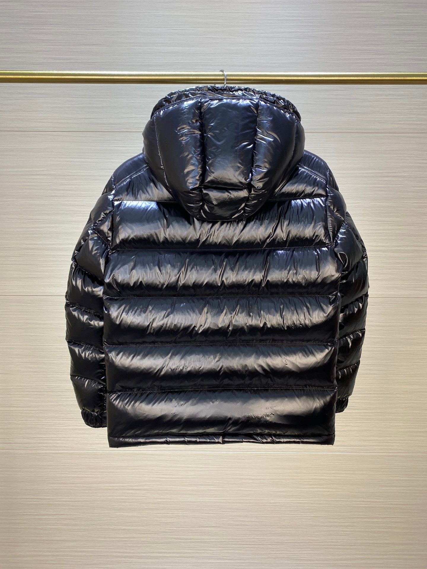 Mens Maya Puffet Jacket - “M*ncler”