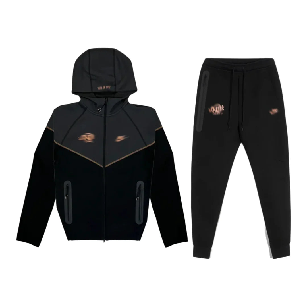 NK Tech Fleece New SZN - SynaWrld